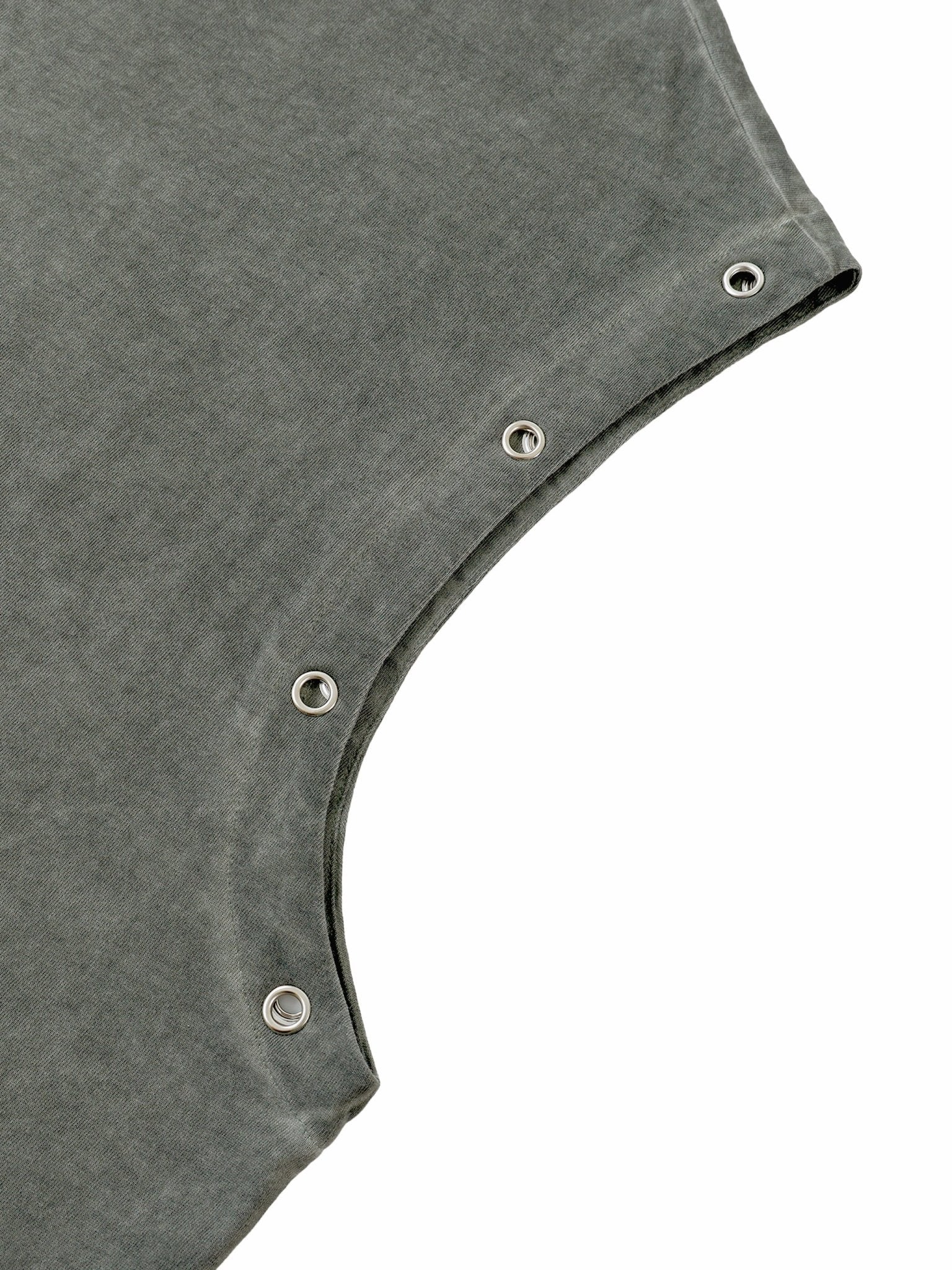 Distressed Grommet Tank Top - SLEEKZ