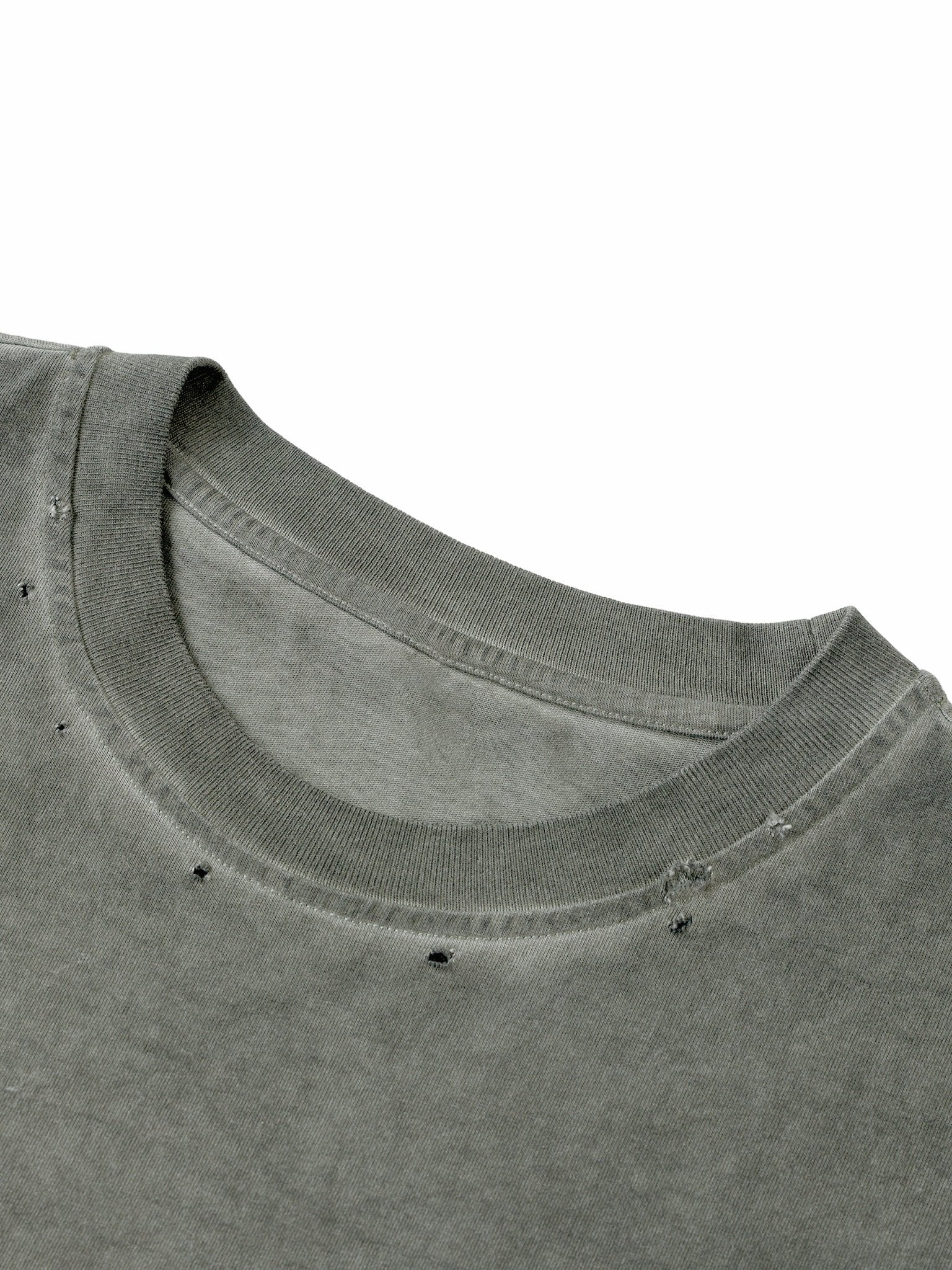 Distressed Grommet Tank Top - SLEEKZ