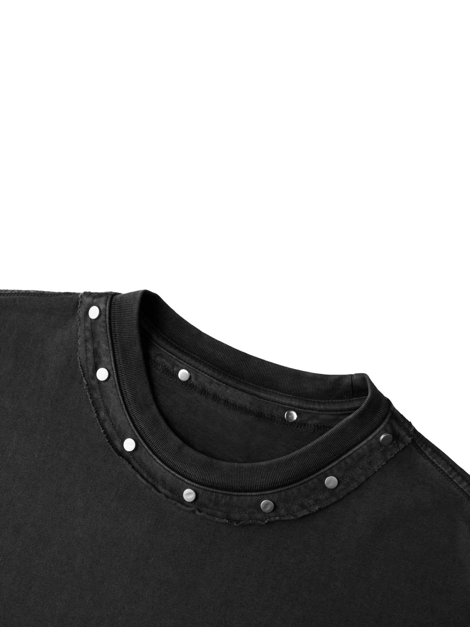 Unisex Washed Boxy Studded T-Shirt - SLEEKZ